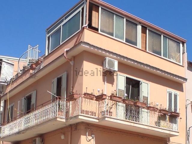 Villetta indipendente in vendita di 200 m² in Via Siracusa, 4