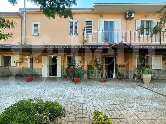 Villetta indipendente in vendita di 200 m² in Via Starza