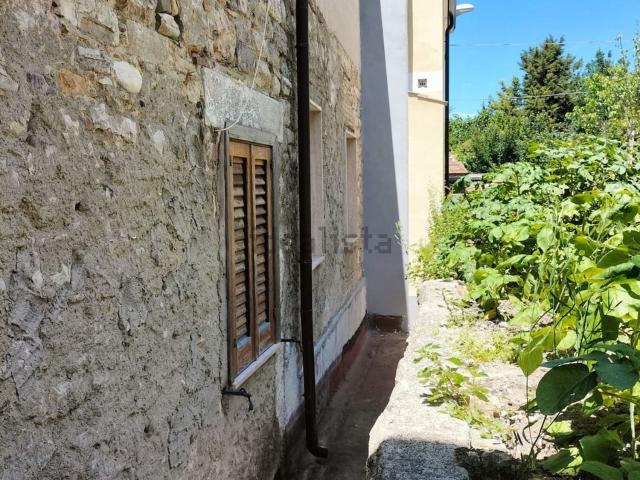 Villetta indipendente in vendita di 200 m² in Via Pozzillo, 18