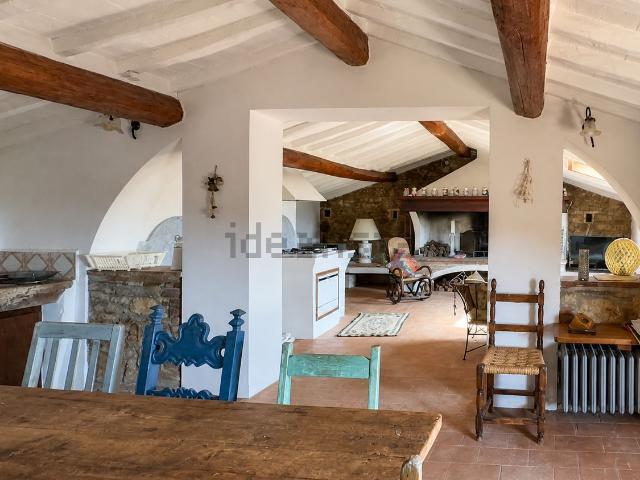 Villetta indipendente in vendita di 200 m² in Via Poggio San Rocco
