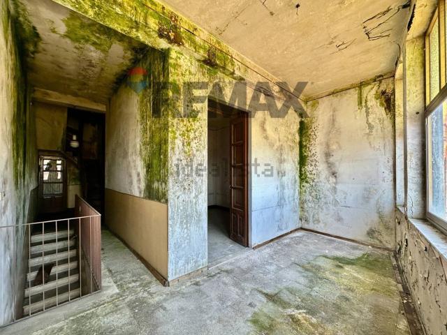 Villetta indipendente in vendita di 200 m² in Via Poggiofelice, 101