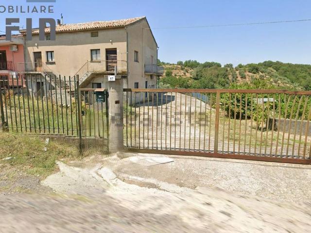 Villetta indipendente in vendita di 200 m² in Via Pollino, 57