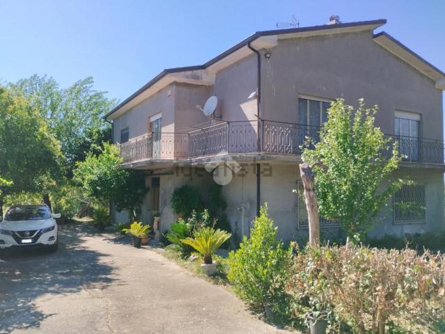 Villetta indipendente in vendita di 200 m² in Via Porchio, 44