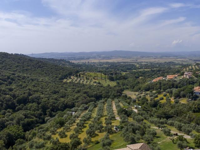 Villetta indipendente in vendita di 200 m² in Via Panoramica della Rocca