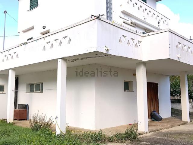 Villetta indipendente in vendita di 200 m² in Via Papa Giovanni XXIII, 21