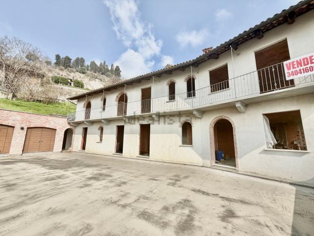 Villetta indipendente in vendita di 200 m² in Via Piana, 8