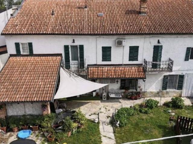 Villetta indipendente in vendita di 200 m² in Via Piccaluga, 5