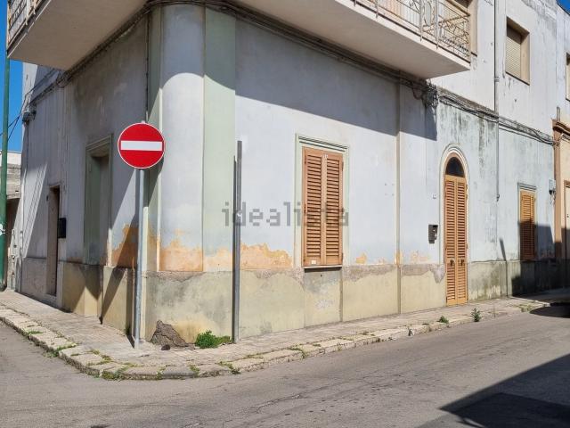 Villetta indipendente in vendita di 200 m² in Via Pietro Maroncelli, 15