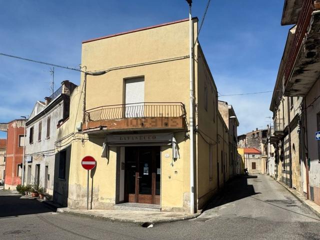 Villetta indipendente in vendita di 200 m² in Via Pinna Parpaglia, 21