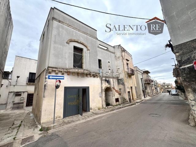 Villetta indipendente in vendita di 200 m² in Via Pisanelli, 58