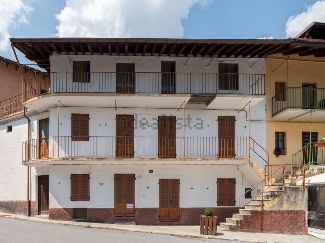 Villetta indipendente in vendita di 200 m² in Via Provinciale, 76