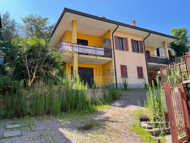 Villetta indipendente in vendita di 200 m² in Via Roma, 418