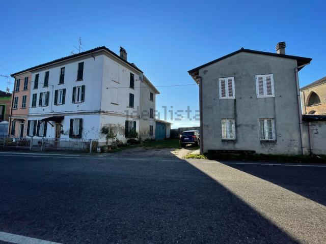 Villetta indipendente in vendita di 200 m² in Via Roma, 12