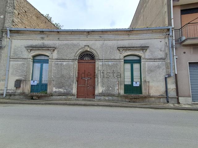Villetta indipendente in vendita di 200 m² in Via Roma, 177