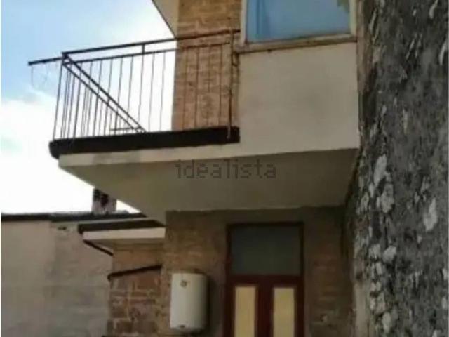Villetta indipendente in vendita di 200 m² in Via Rossi