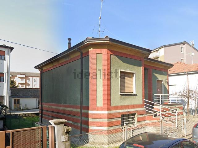 Villetta indipendente in vendita di 200 m² in Via Raffaele Fulgosio, 5
