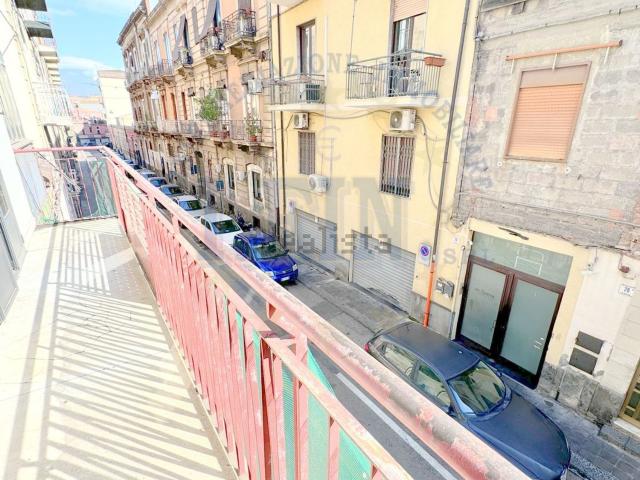 Villetta indipendente in vendita di 200 m² in Via Reitano