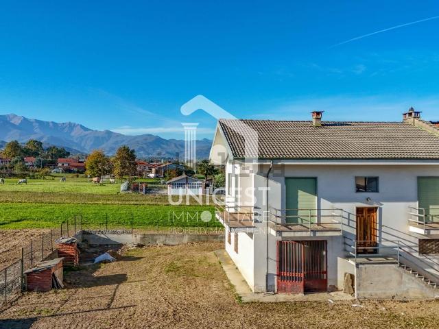 Villetta indipendente in vendita di 200 m² in Via Ripoira, 32