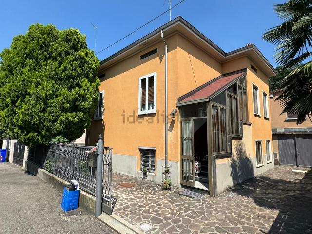 Villetta indipendente in vendita di 200 m² in Via Torrente Gotra, 21
