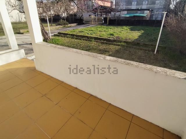 Villetta indipendente in vendita di 200 m² in Via Trieste