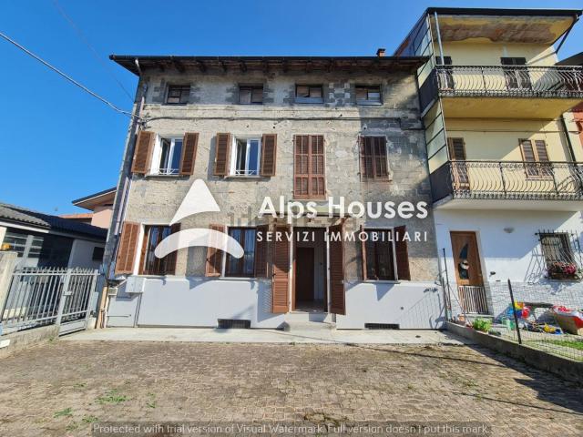 Villetta indipendente in vendita di 200 m² in Via Vittorio Veneto