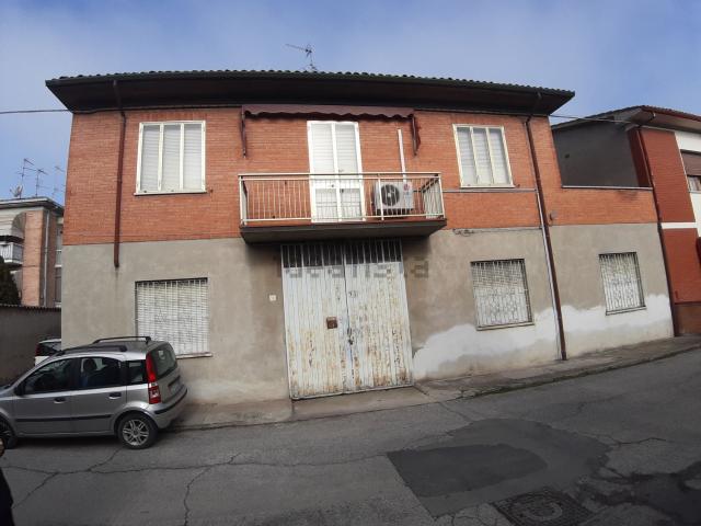 Villetta indipendente in vendita di 200 m² in Via X Martiri