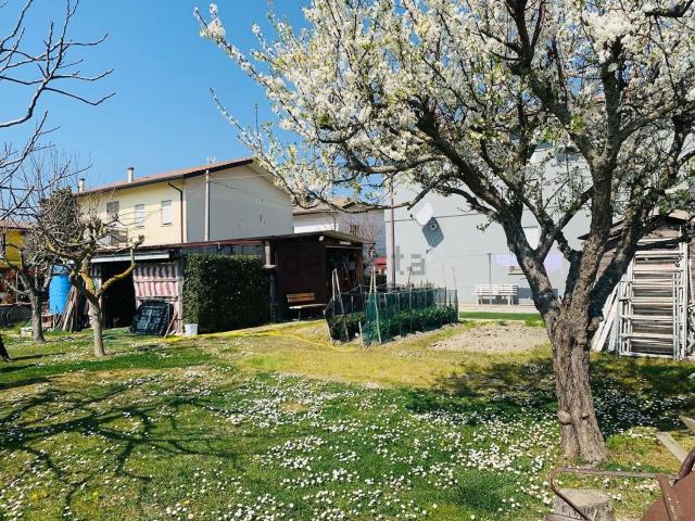 Villetta indipendente in vendita di 200 m² in Viale della repubblica