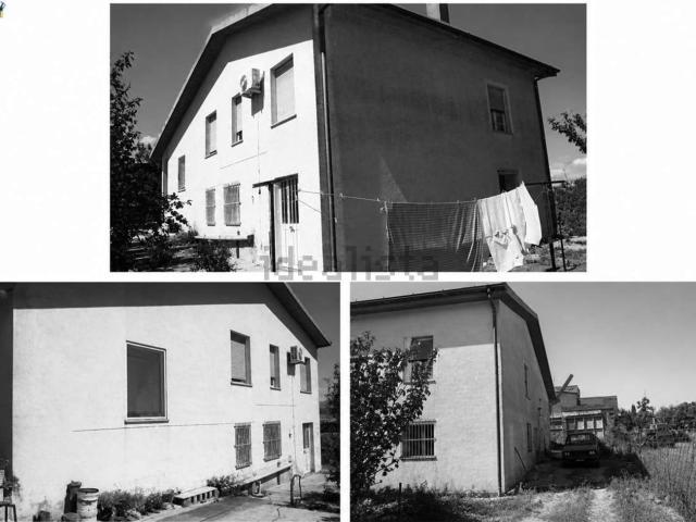 Villetta indipendente in vendita di 200 m² in Vico I Garibaldi, 10