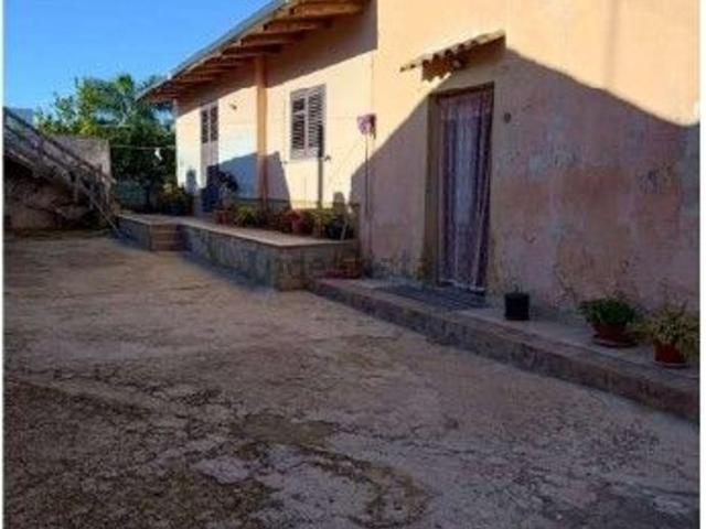 Villetta indipendente in vendita di 200 m² in Contrada Ventrischi, 588