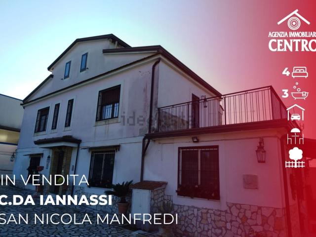 Villetta indipendente in vendita di 200 m² in Contrada Iannassi