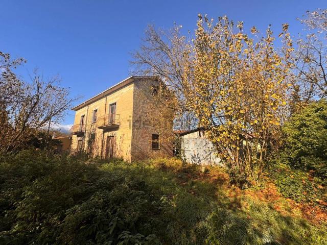 Villetta indipendente in vendita di 200 m² in Contrada Laurenzana, 9