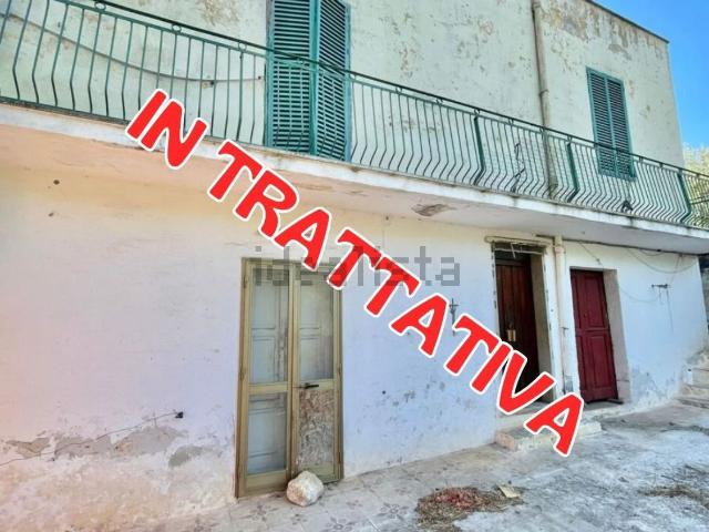Villetta indipendente in vendita di 200 m² in Contrada Santa Teresa, 40