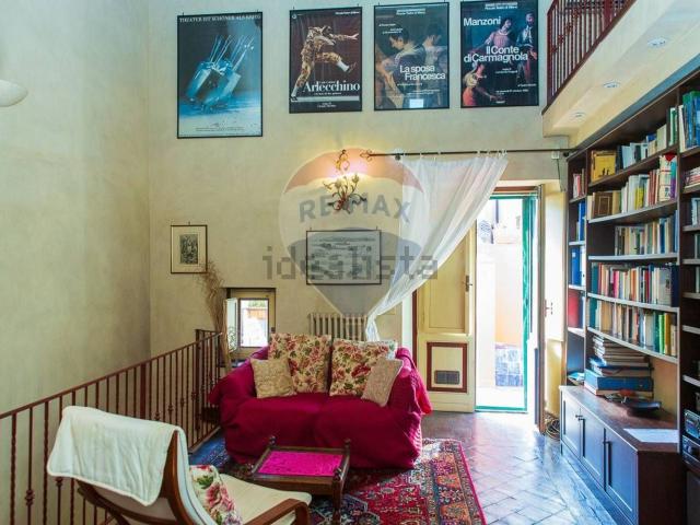 Villetta indipendente in vendita di 200 m² in Cortile Della Provvidenza, 10