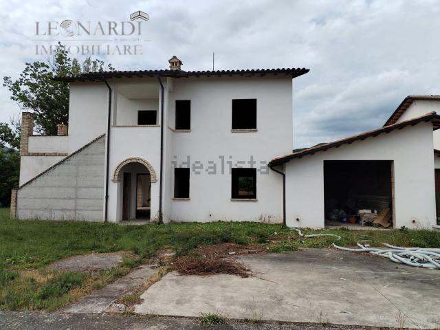 Villetta indipendente in vendita di 200 m² in Località Petrelle