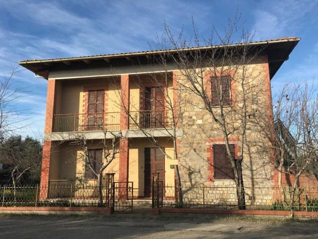 Villetta indipendente in vendita di 200 m² in Piazza della Libertà