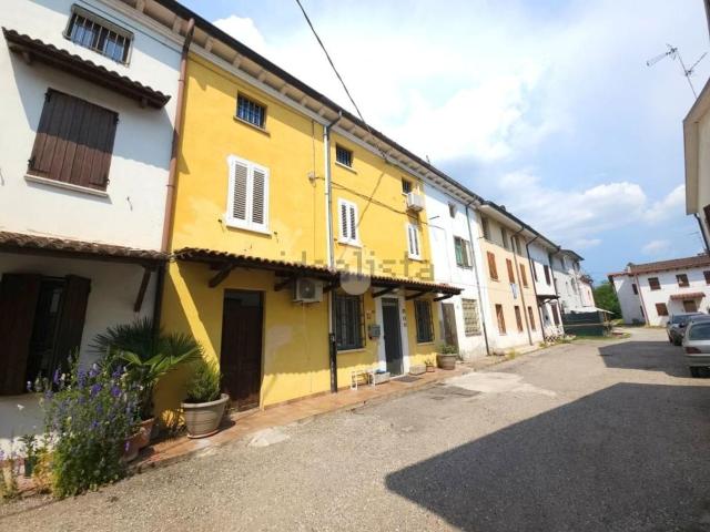 Villetta indipendente in vendita di 200 m² in Strada Marsiletti, 69