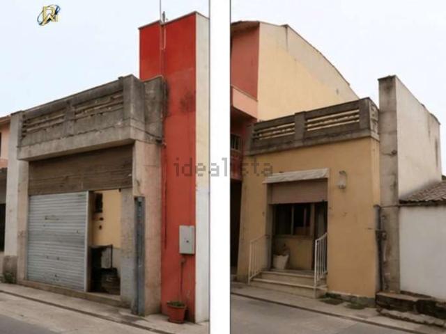 Villetta indipendente in vendita di 201 m² in Via Roma, 45