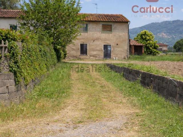 Villetta indipendente in vendita di 202 m² in Via del Tomolo, 53