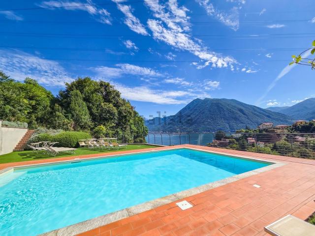 Villetta indipendente in vendita di 202 m² in Località Crotta, 3