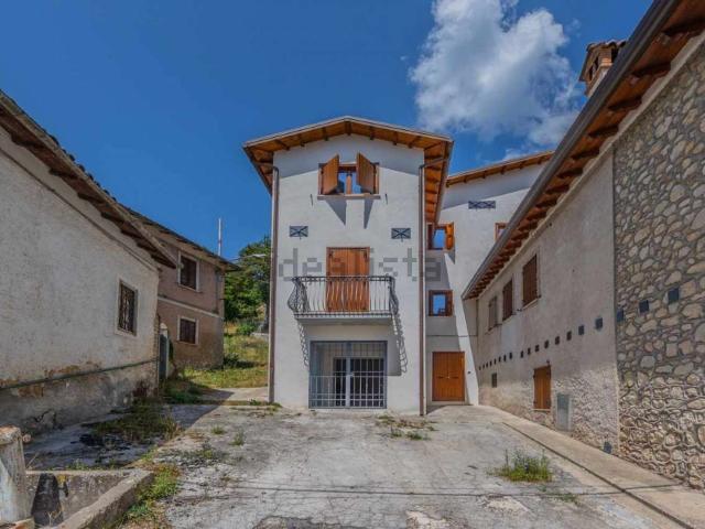 Villetta indipendente in vendita di 202 m² in Località Sala