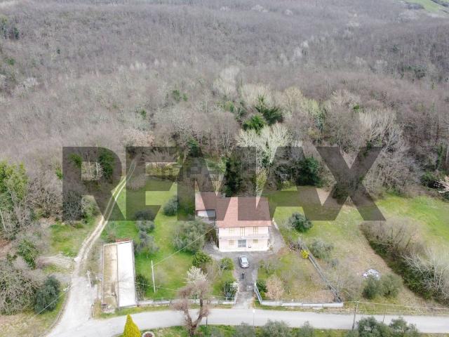 Villetta indipendente in vendita di 203 m²