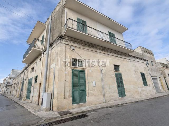 Villetta indipendente in vendita di 203 m² in Via Carlo Margottini, 4