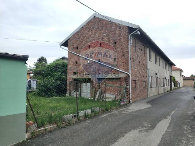 Villetta indipendente in vendita di 203 m² in Via D. Graziosi, 4