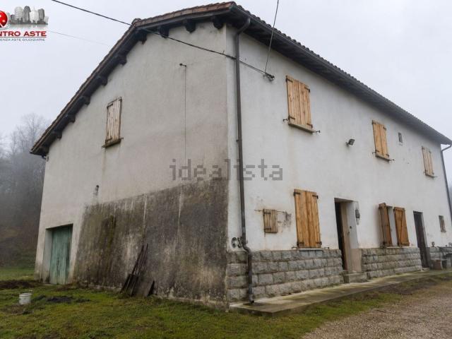 Villetta indipendente in vendita di 203 m² in Viale Pascoli