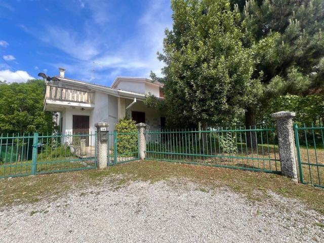 Villetta indipendente in vendita di 204 m²