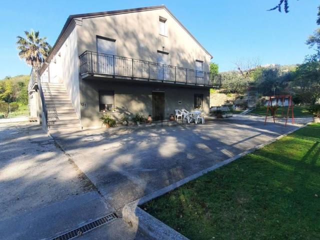 Villetta indipendente in vendita di 204 m²