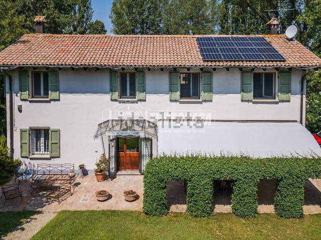 Villetta indipendente in vendita di 204 m² in Via Cappellana, 11