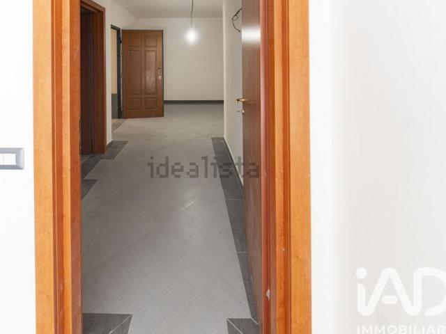 Villetta indipendente in vendita di 204 m² in Via P. Ingegnoli, 10