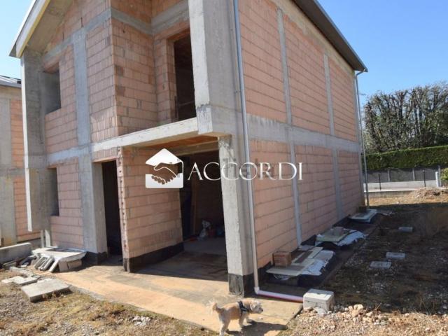 Villetta indipendente in vendita di 205 m²