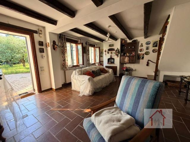 Villetta indipendente in vendita di 205 m²